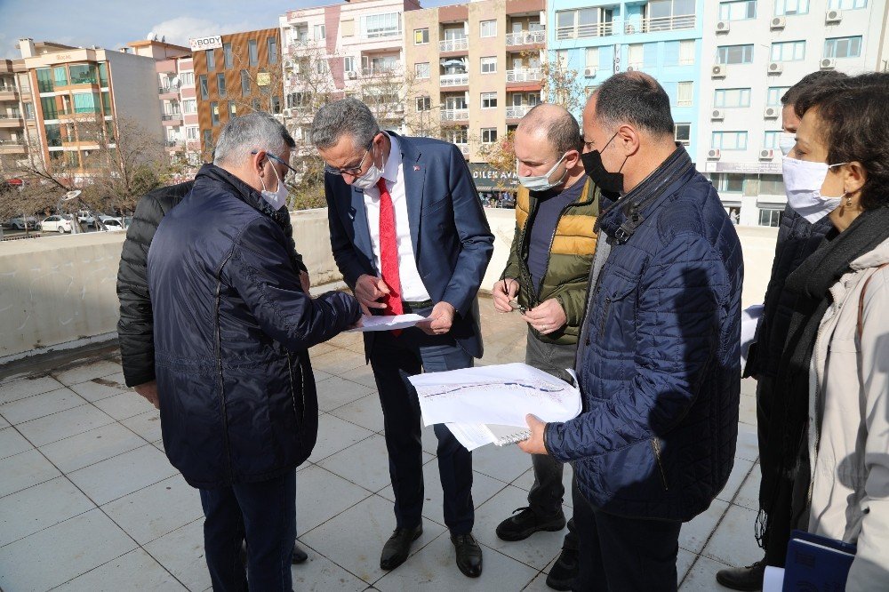 Gaziemir’de Kamusal Alanlar Genişliyor