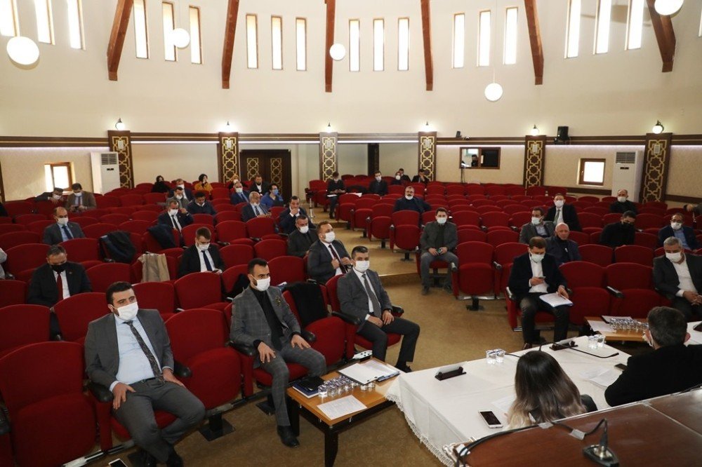 Belediyeye Ait İş Yerlerinde Kira Ödemeleri Ertelendi