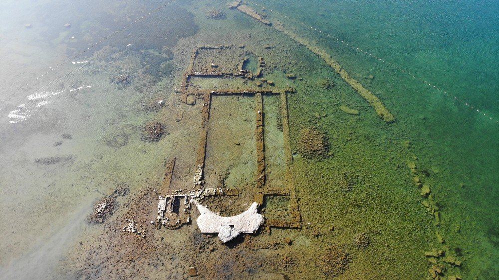 Kuraklık Bazilikayı Da Vurdu...ikinci Göbeklitepe Olacaktı, Kuşlara Yuva Oldu
