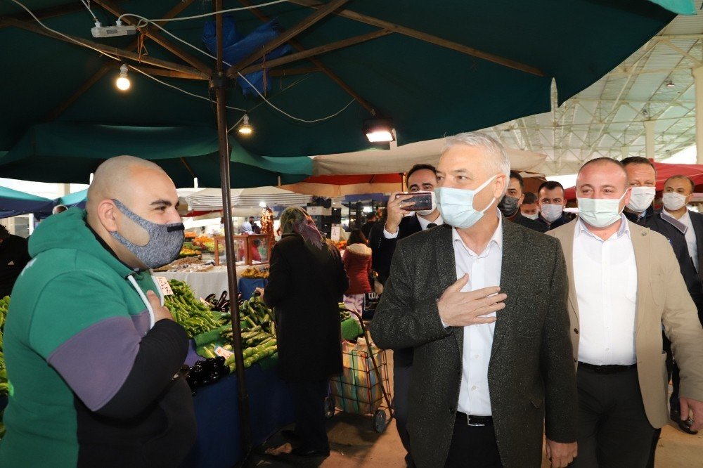 Saruhanlı’da Pazarcı Esnafından 2 Ay Sergi Yeri Ücreti Alınmayacak