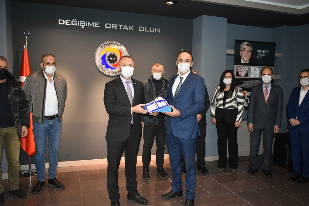 Kdz. Ereğli Tso 100 Öğrencinin Tabletlerini Teslim Etti