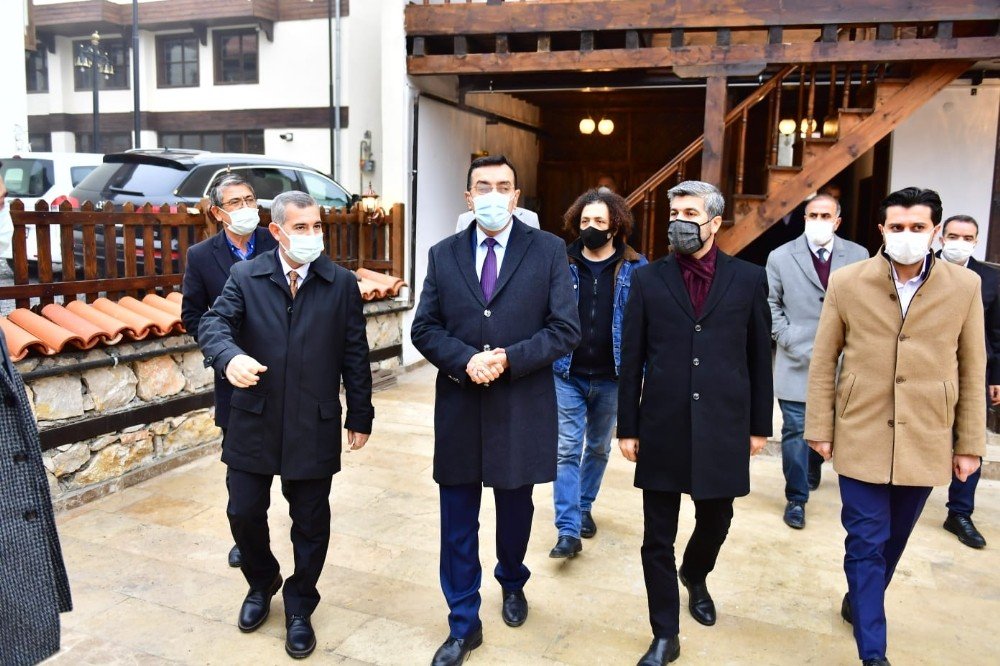Tüfenkci, Tarihi Yeşilyurt Konaklarını İnceledi