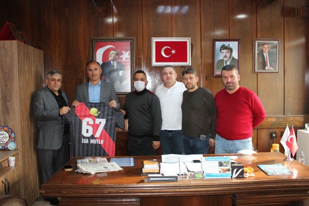 Zonguldak Şehit Madenci Aileleri Derneği’nden Gmis’e Forma