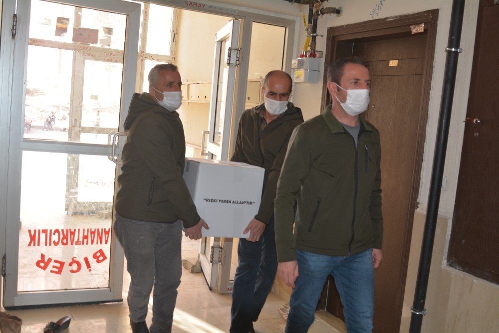 Vefa Ekibinden 13 Yıldır Tedavi Gören Aileye Ziyaret