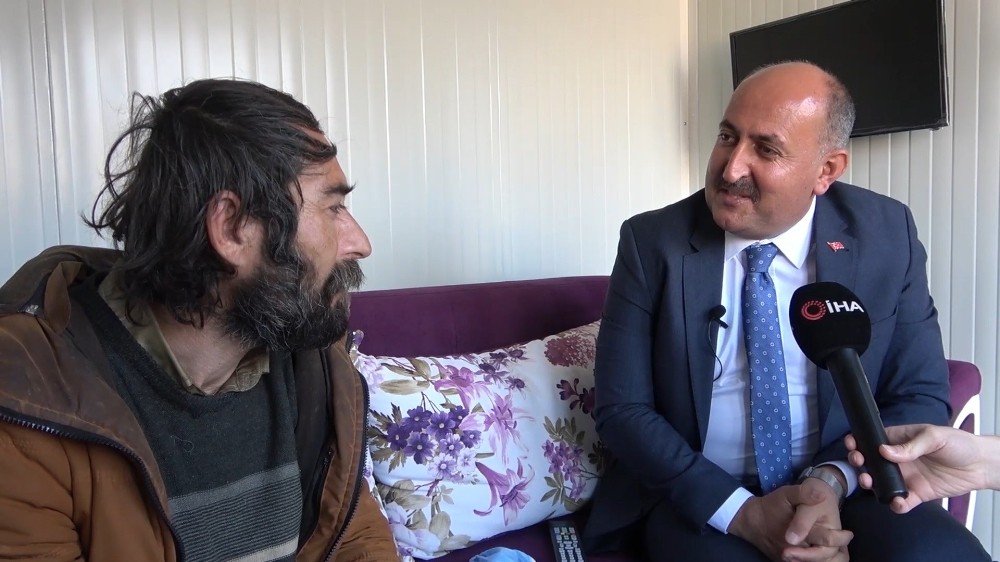 Kimsesiz Vatandaşa Ev Sürprizi