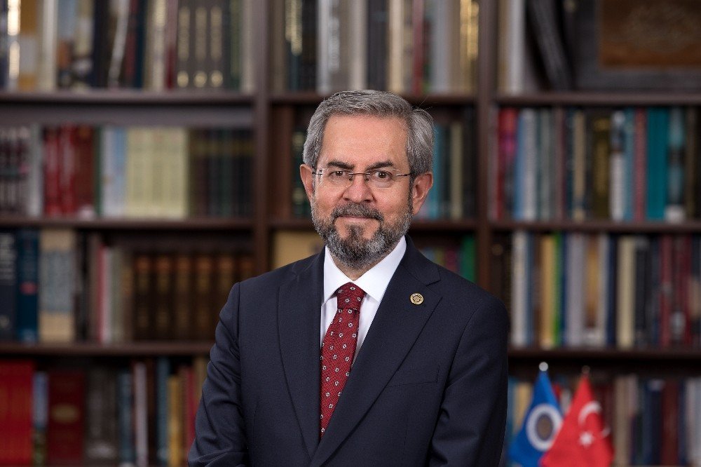 Ankara Üniversitesi’nden Parfüm Ve Kozmetik İçin Akademik Adım