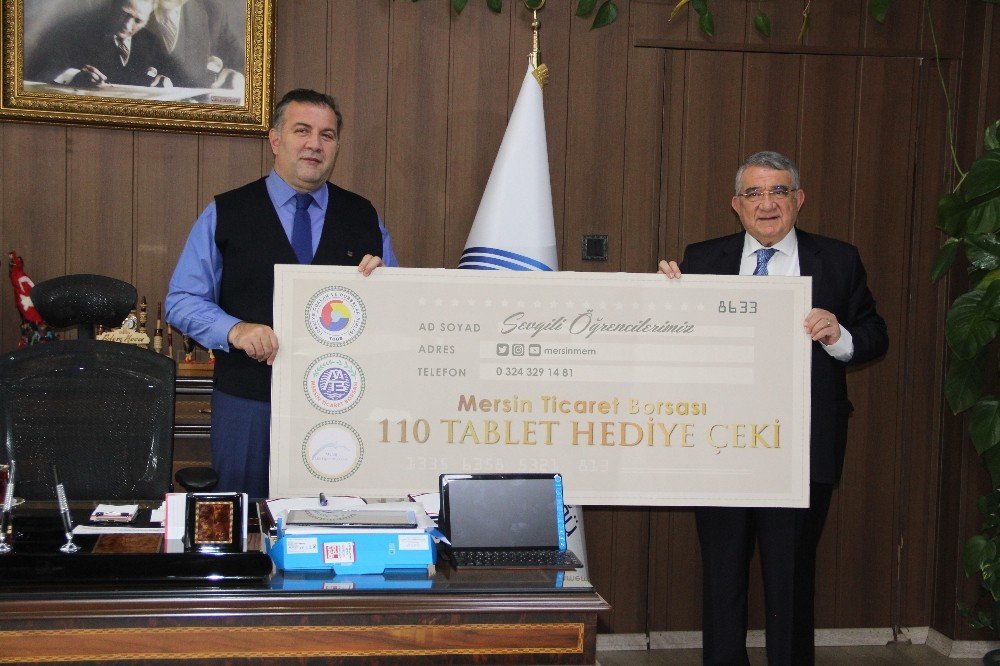 Mersin Ticaret Borsasından Öğrencilere 110 Tablet Bilgisayar
