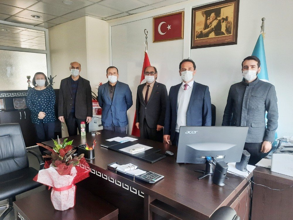 Burhaniye’de Bezirgan, Meslek Yüksekokulu Müdürü Oldu