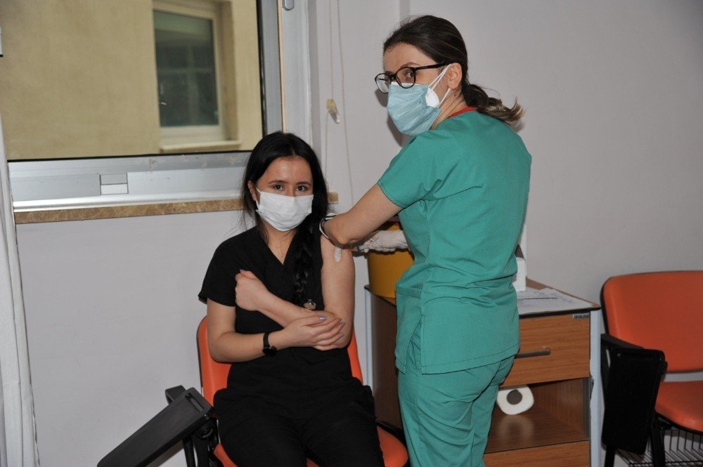 Baün Hastanesinde Covid 19 Aşılama Programı Başladı