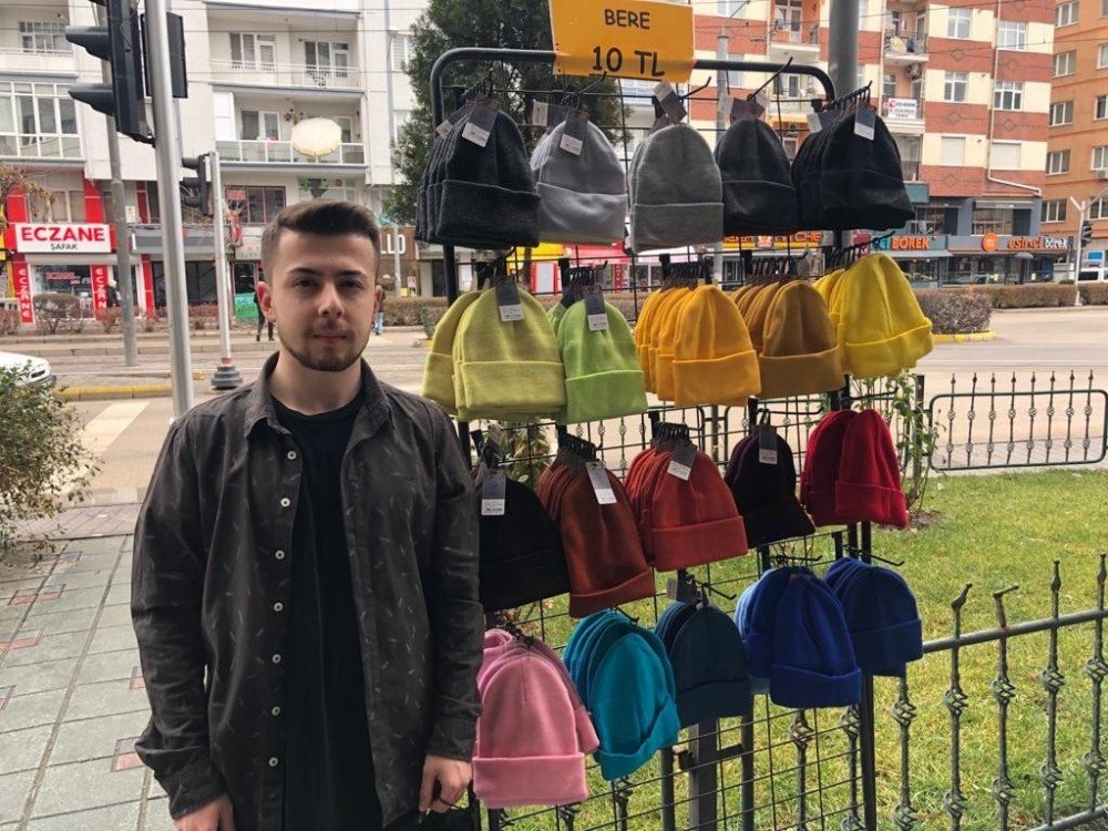 Geç Gelen Kış Esnafın Satışlarını Olumsuz Etkiledi