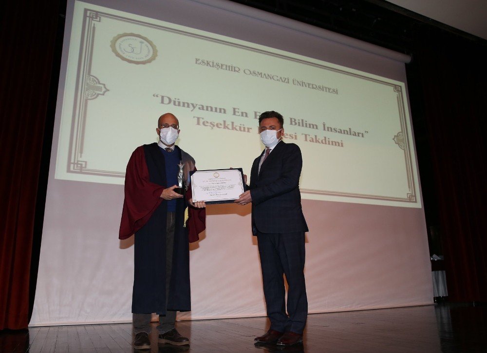 Esogü’de 50’nci Yıla Özel Başarı Belgeleri Takdim Töreni