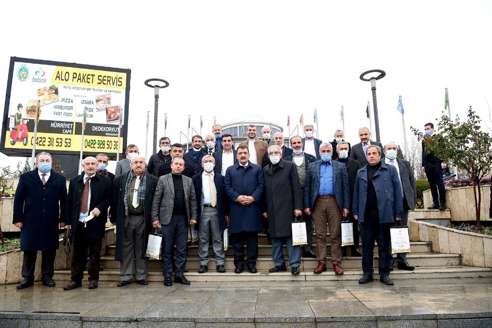 Muhtarlar Sosyal Tesisleri Gezdi
