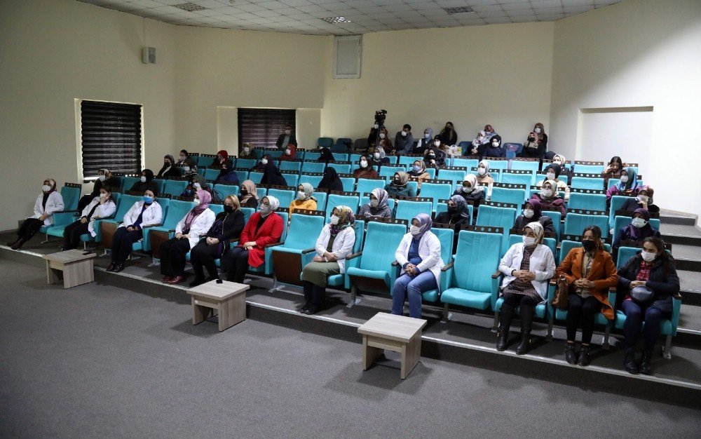 Van Büyükşehir Belediyesinden Kadınlara Seminer