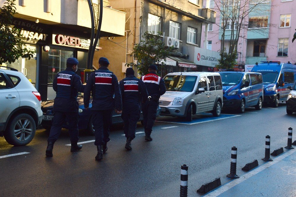 Kaçak İçki İhbarı Jandarma Ekiplerini Harekete Geçirdi