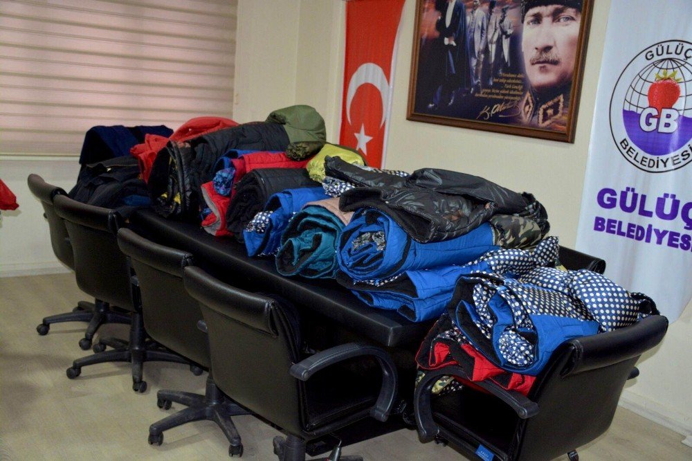 Gülüç Belediyesi İhtiyaç Sahibi Çocuklara Mont Ve Bot Dağıtacak
