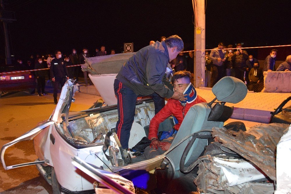 Antalya’da Feci Kaza: 3 Ölü, 4 Yaralı