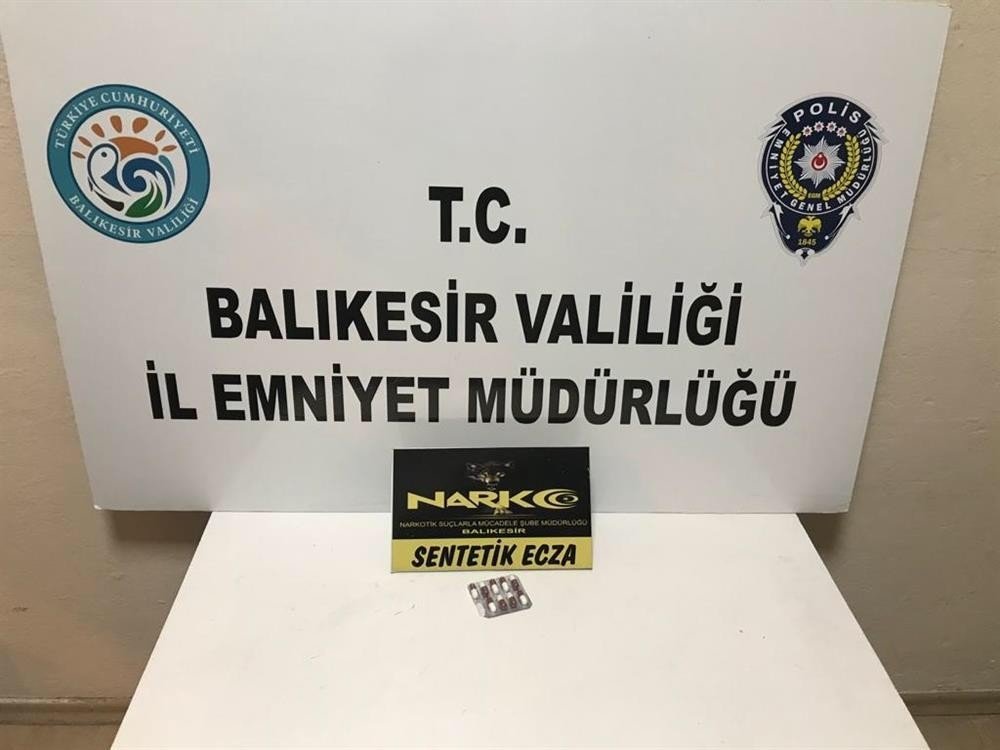 Balıkesir’de Uyuşturucu Operasyonu; 5 Kişiye Gözaltı