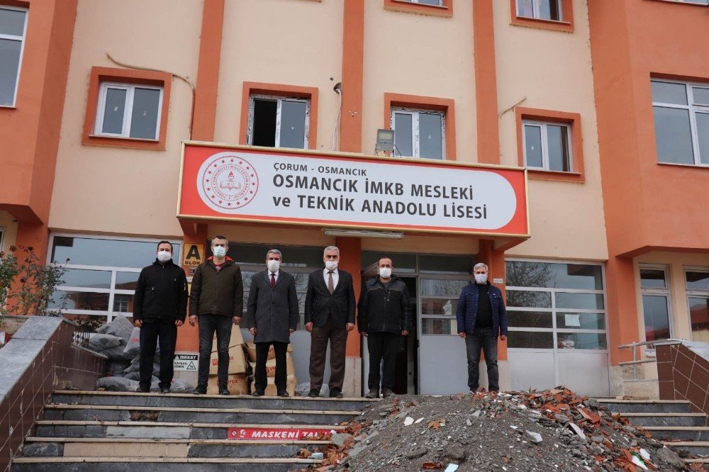 Milli Eğitim Müdürü Sarı, Deprem Güçlendirme Çalışmalarını İnceledi