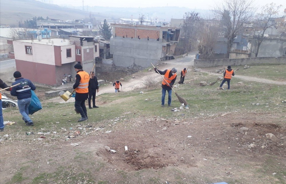 Yenişehir Belediyesi Temizlik Seferberliği Başlattı