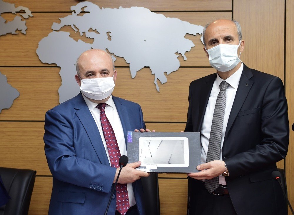 Başkan Okay’dan Eğitime Destek