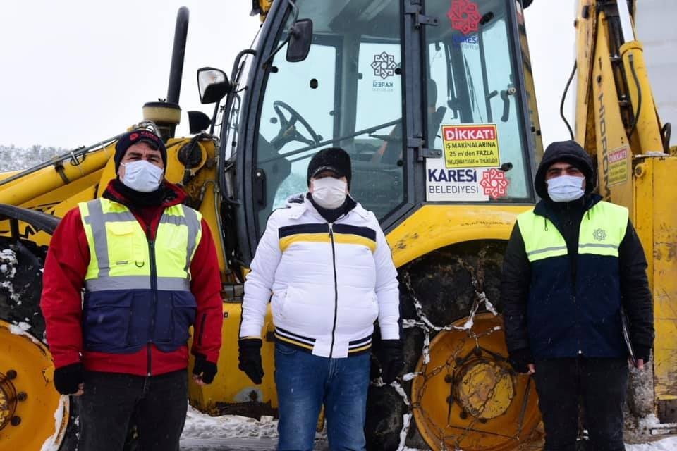 Karesi’de Kapalı Kırsal Mahalle Yolu Kalmadı