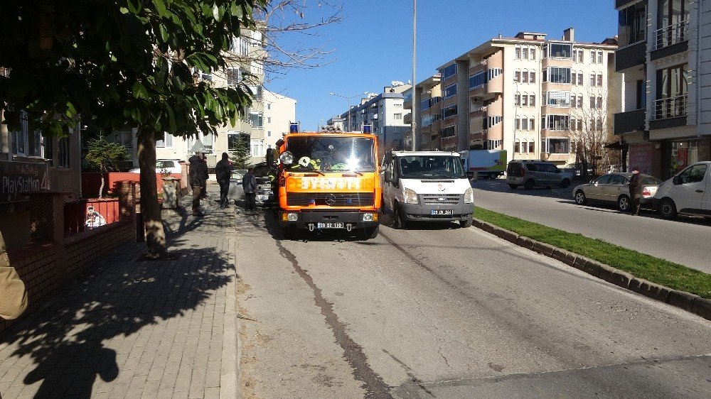 Kırklareli’de Araç Yangını