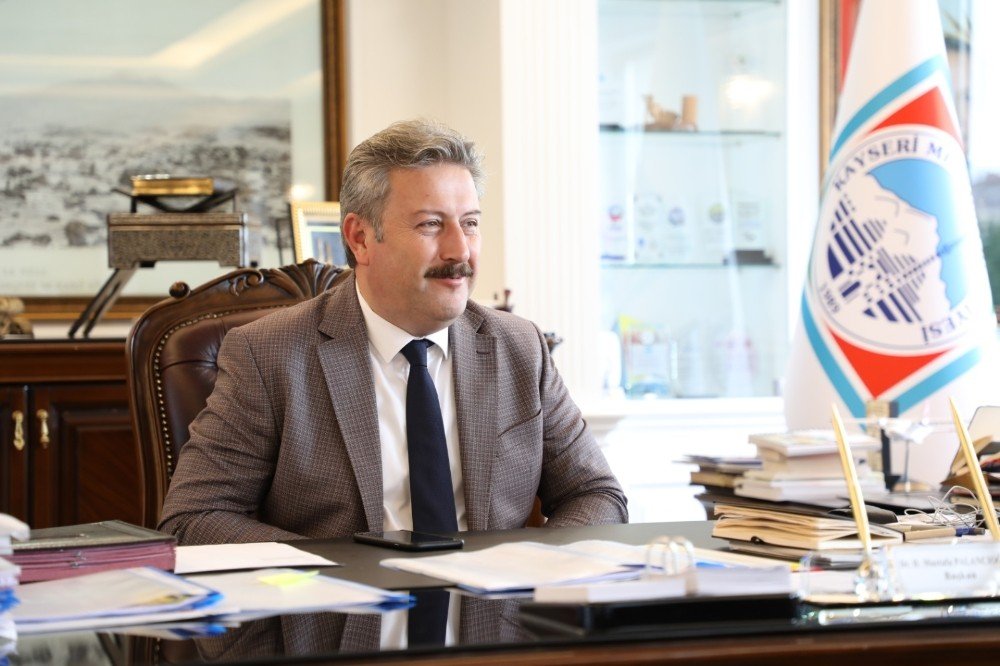 Karla Mücadelede Melikgazi’den Yeni Ve Hızlı Yöntem