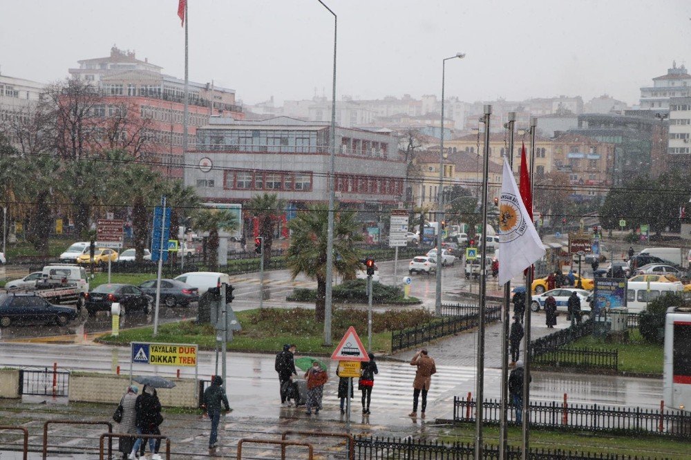 Samsun’da Kar Yağışı