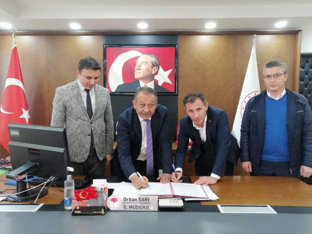 Çorum’da Türkiye’ye Örnek Olacak Proje İçin İmzalar Atıldı