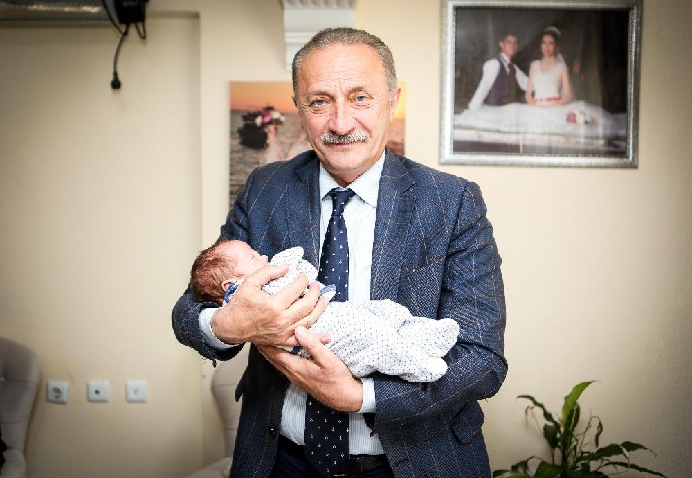 Didim’de “hoş Geldin Bebek” Projesi Yüzleri Güldürüyor