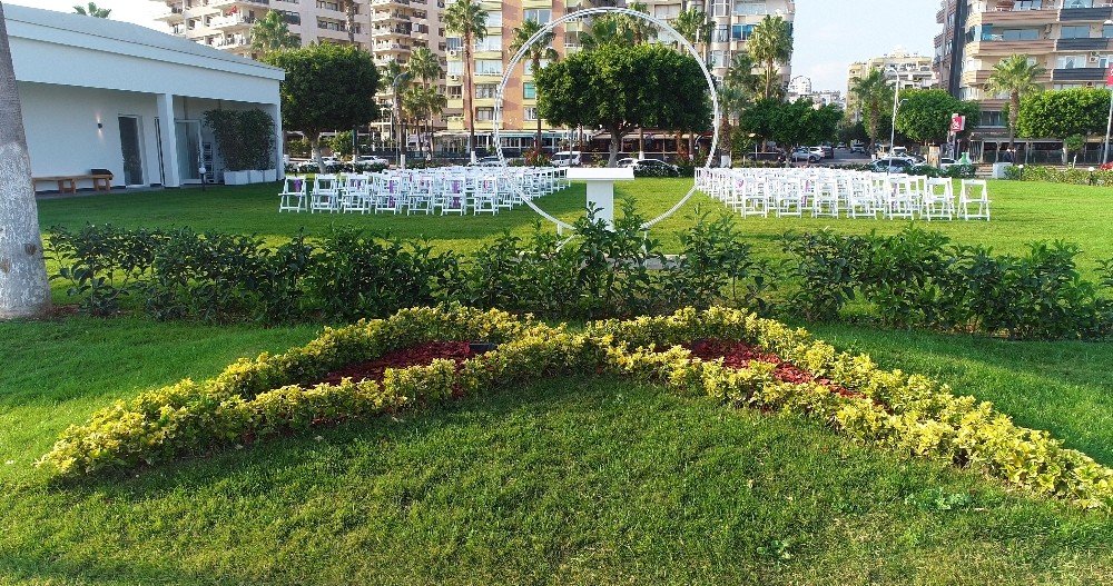 Mersin Büyükşehir Belediyesinin Nikah Salonu Hizmete Açıldı