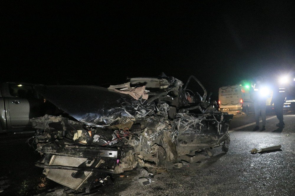 Mersin’deki Feci Kazada Aynı Aileden 5 Kişi Yaşamını Yitirdi