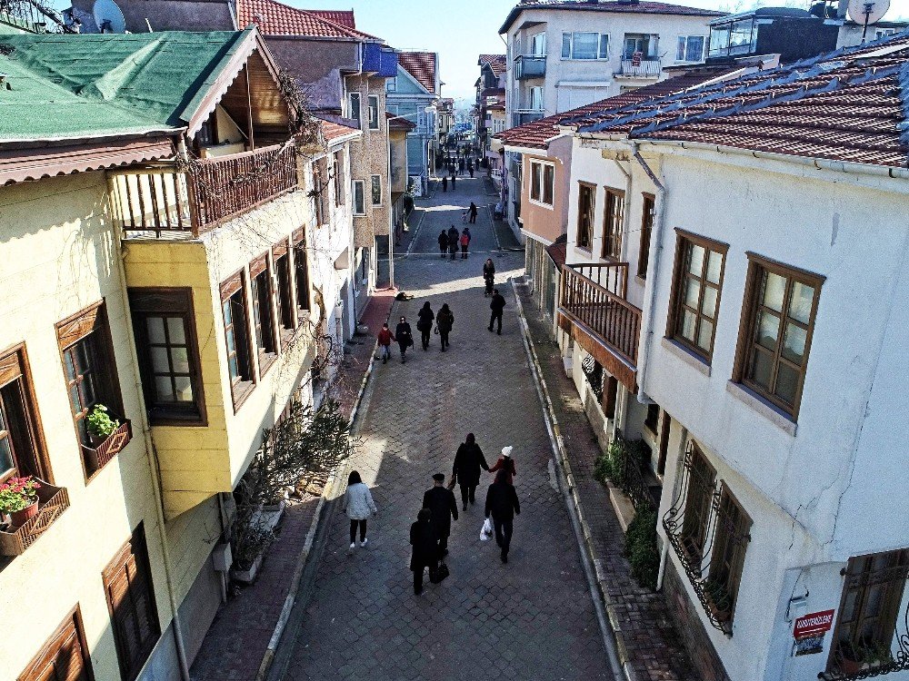Girit Mahallesi Ve Mütareke Meydanı 2. Etap Projesi Başlıyor