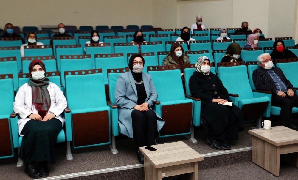 Van’da “beden Dili Ve Eğitimi” Semineri