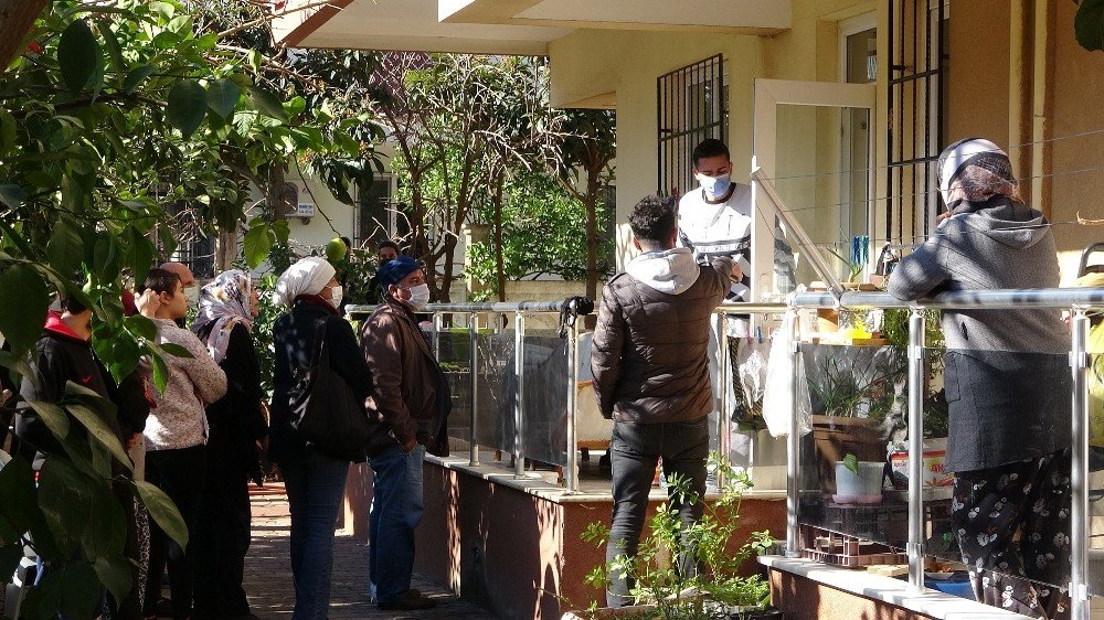 Evde Ölü Bulunan Yaşlı Kadının Cinayet Kurbanı Olduğu Ortaya Çıktı