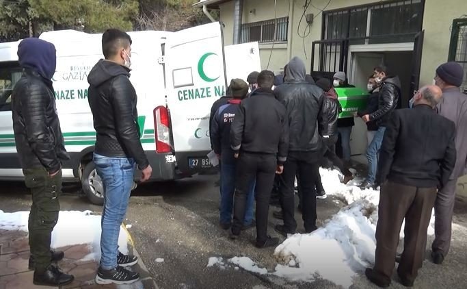 Elektrik Akımına Kapılarak Ölen Kişinin Cenazesi Ailesine Teslim Edildi