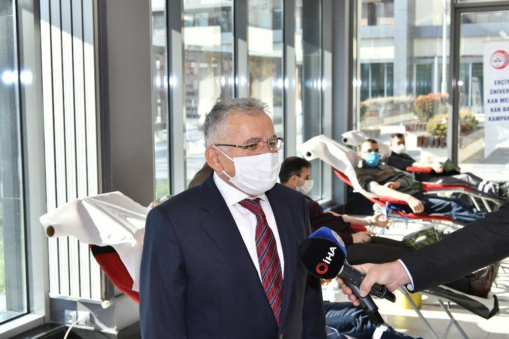 Büyükşehir Personelinden Kan Bağıışı