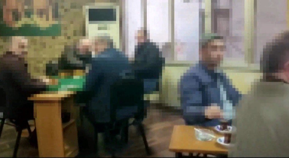Yasağa Aldırmadan Oynayan 23 Kişi Suçüstü Yakalandı