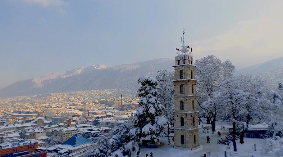 Bursa’da Kar Başka Güzel