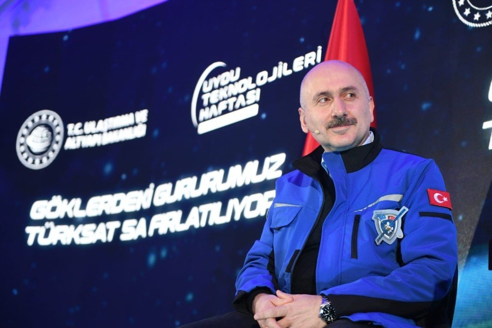 Bakan Karaismailoğlu: “türksat-5a Uydusu Yolculuğunu Planladığı Şekilde Sorunsuz Sürdürmektedir"