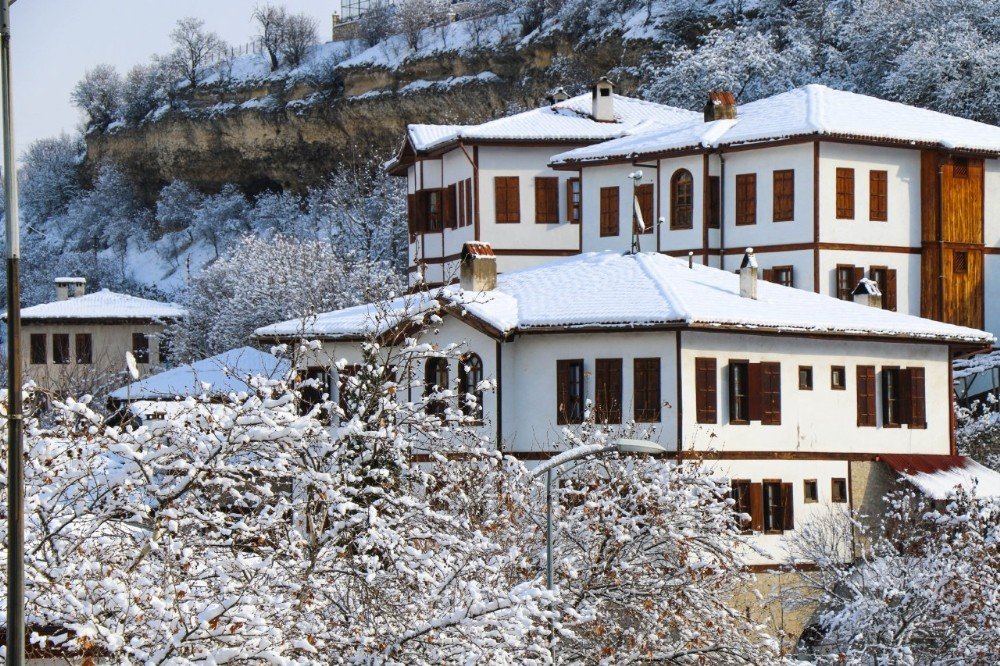 “osmanlı’nın Parmak İzi” Safranbolu’da Kar Manzaraları Mest Etti