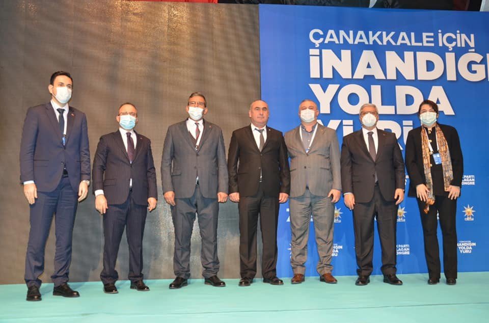 Chp’li Meclis Üyesi Ak Parti’ye Geçti