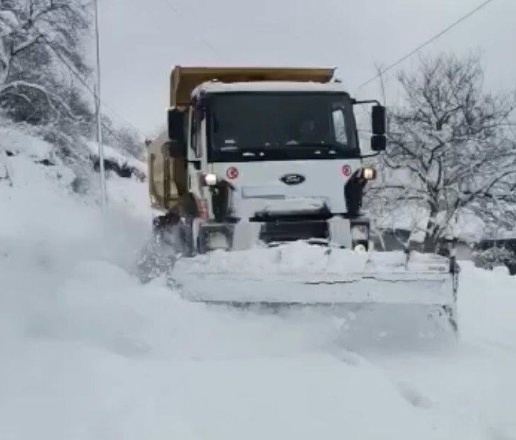 Düzce’de Kapalı Köy Yolu Kalmadı