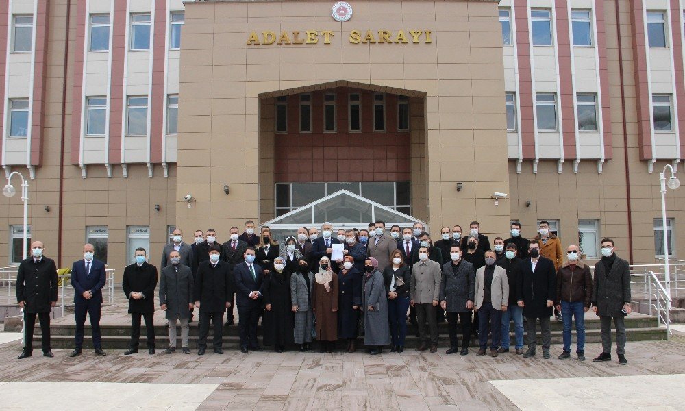 Ak Parti Manisa İl Başkanı Hızlı Mazbatasını Aldı