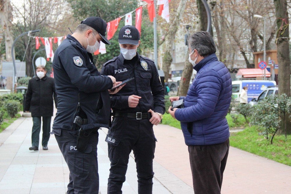 Kocaeli’de Maske Takmayan 26 Bin Kişiye Ceza Uygulandı