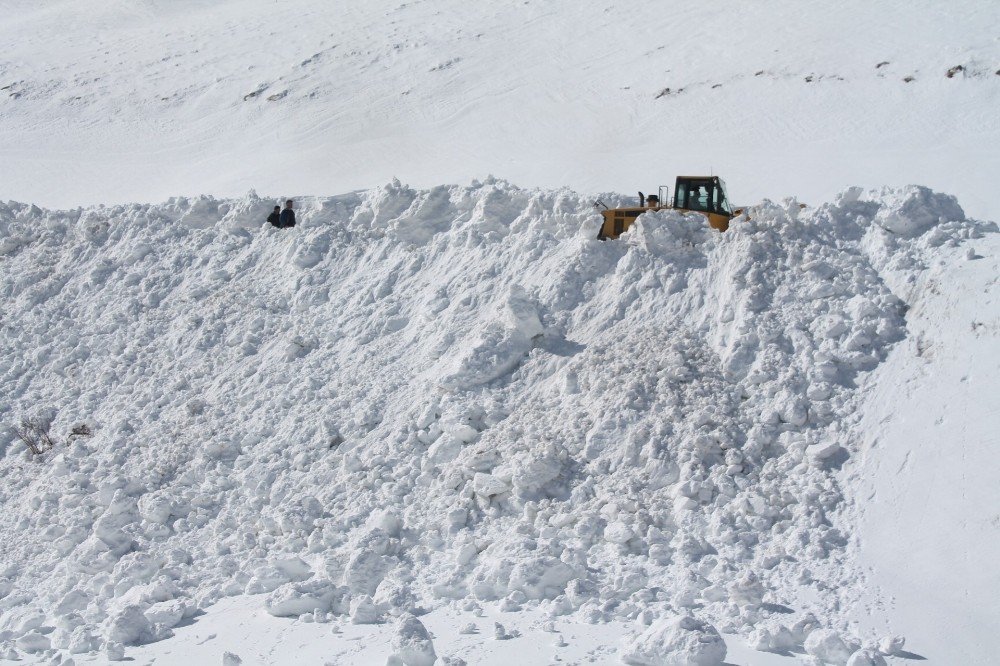 Meteoroloji’den Bayburt’unda Aralarında Bulunduğu 11 İl İçin Çığ Uyarısı