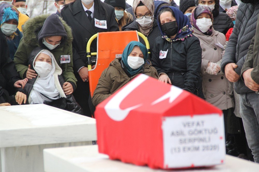Yangında Ölen Uzman Çavuş İle Oğlu Son Yolculuğuna Uğurlandı