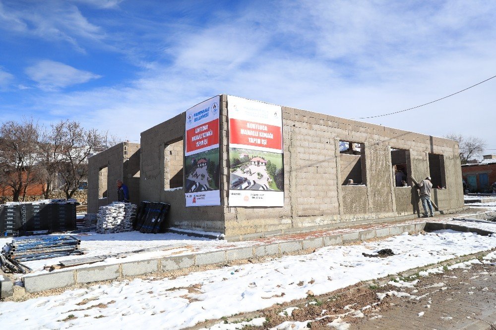 İkinci Mahalle Konağının Yapımı Devam Ediyor