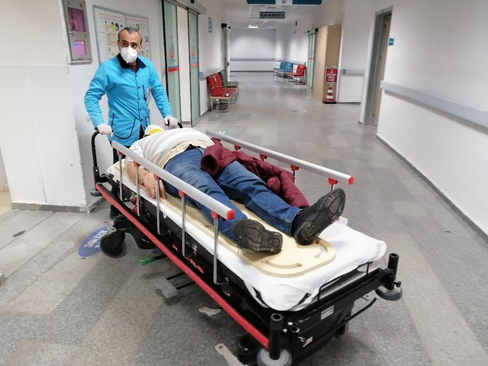 Aksaray’da Otomobil Takla Attı: 2 Yaralı