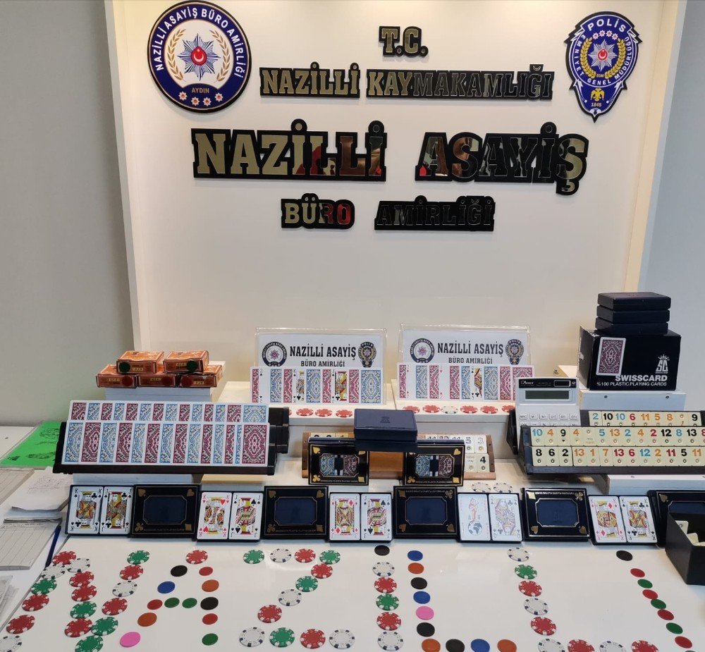 Geçen Hafta 4 Kişinin Yakalandığı Ev Görünümlü Kumarhanede Bu Hafta 14 Kişi Yakalandı